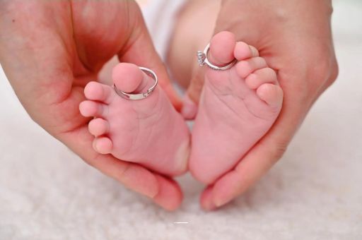 莘县7个月孕妇肚子疼